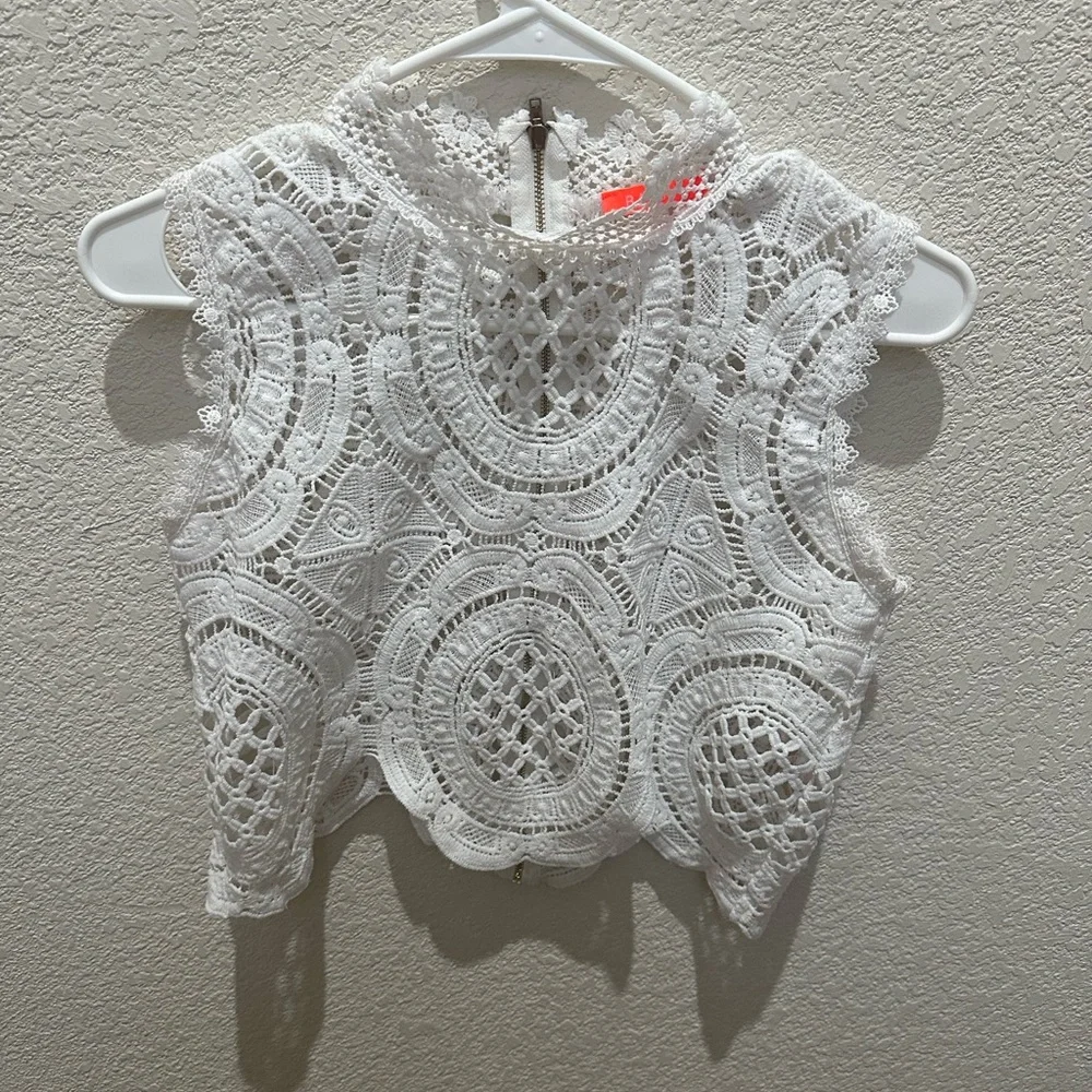 White Lace Sleeveless Top
